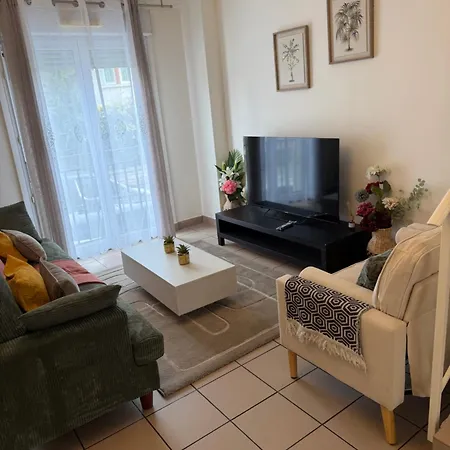 Maison Familiale *